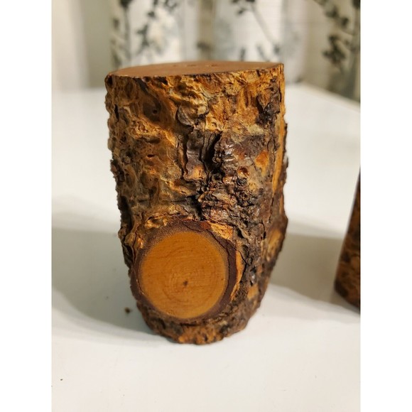 Vintage Unbranded Salt And Pepper Shakers Made From Natural Wood With Corks - Picture 9 of 10